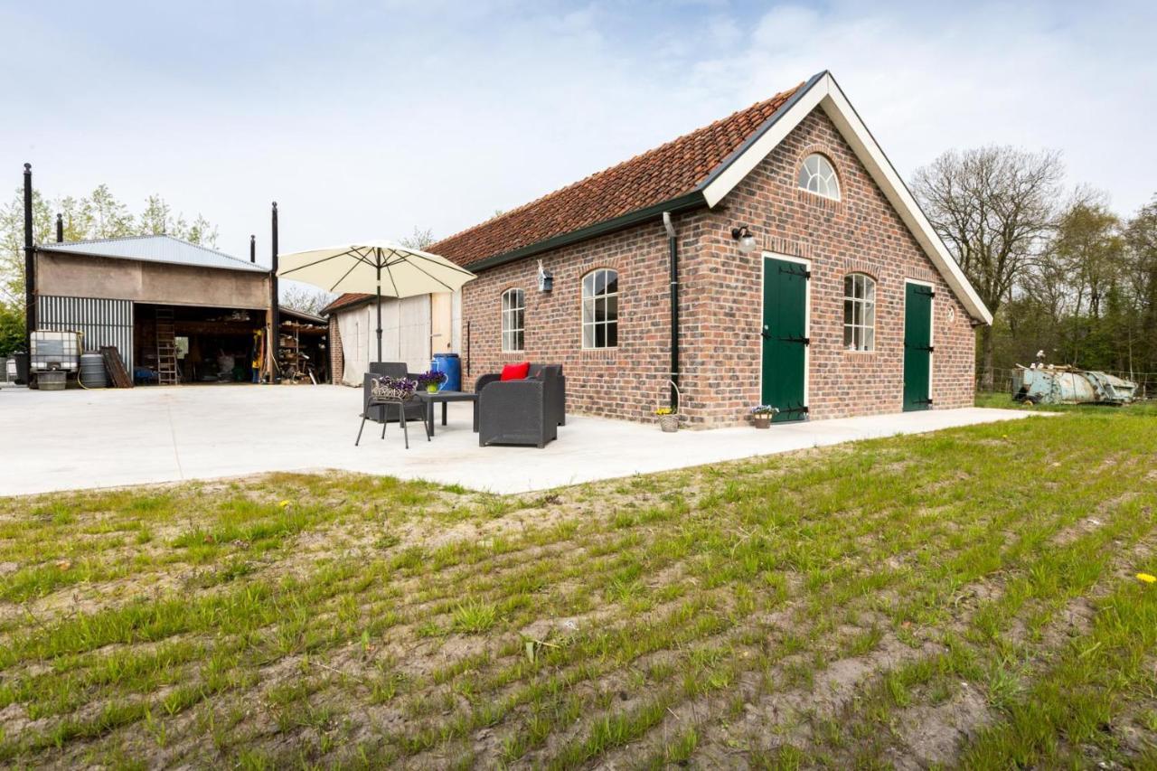 B&B It Waldspultsje Kollumerzwaag Buitenkant foto